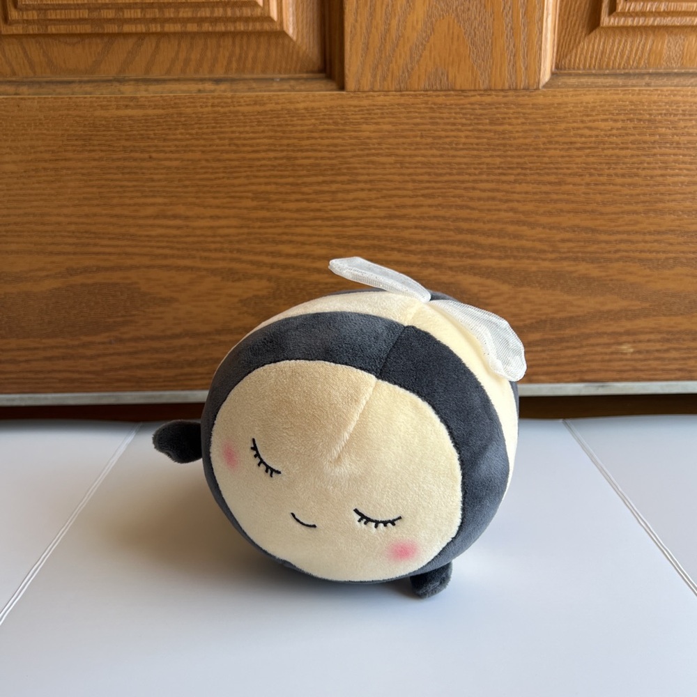 H&M Home Blushing Bee Plush with Glitter Wings
